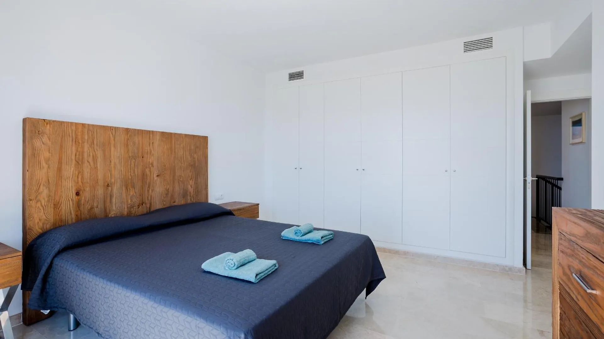 Apartamento Residencial Playa de La Arena Puerto de Santiago  España
