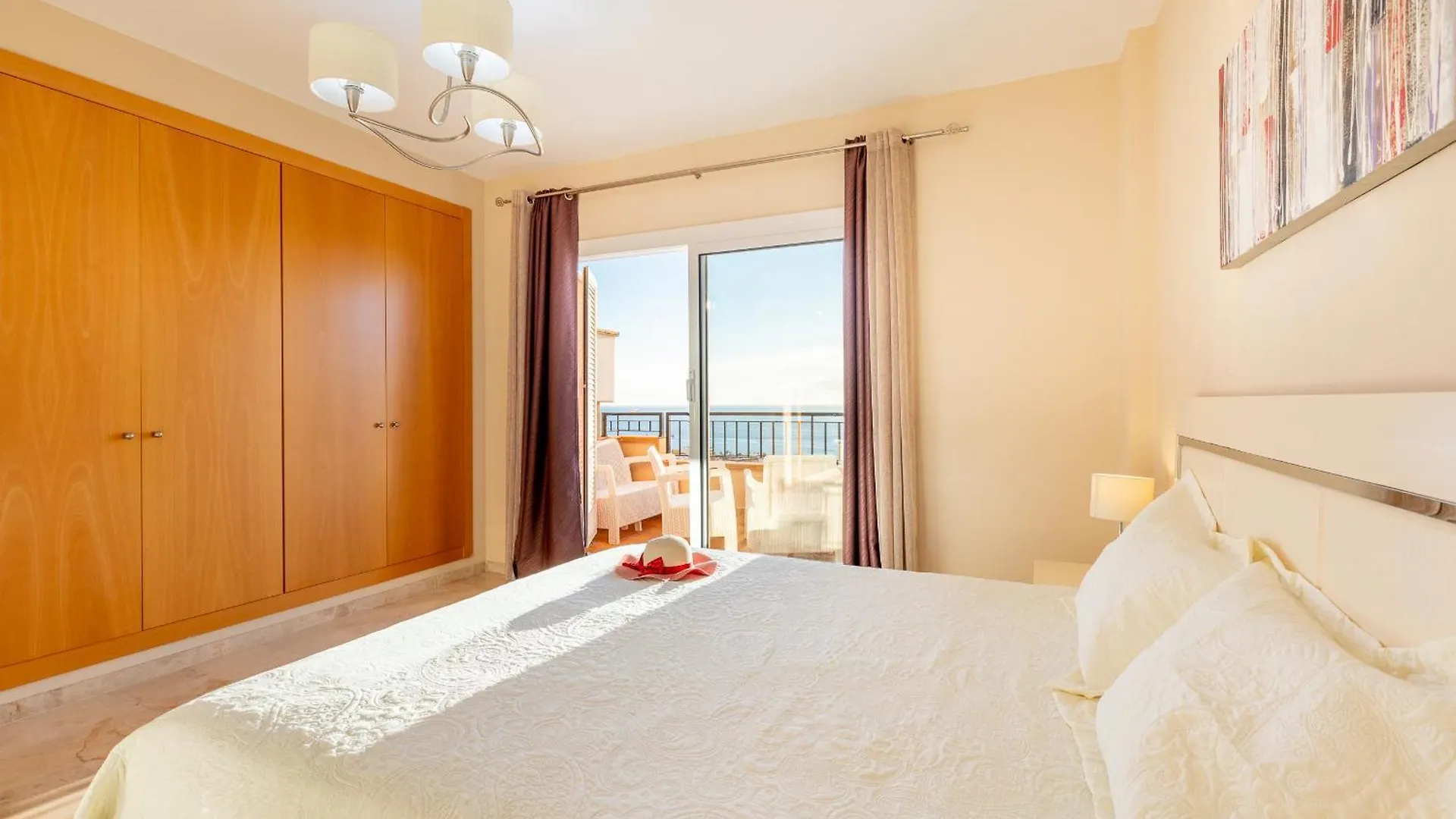Apartamento Residencial Playa de La Arena Puerto de Santiago  Puerto de Santiago (Tenerife)